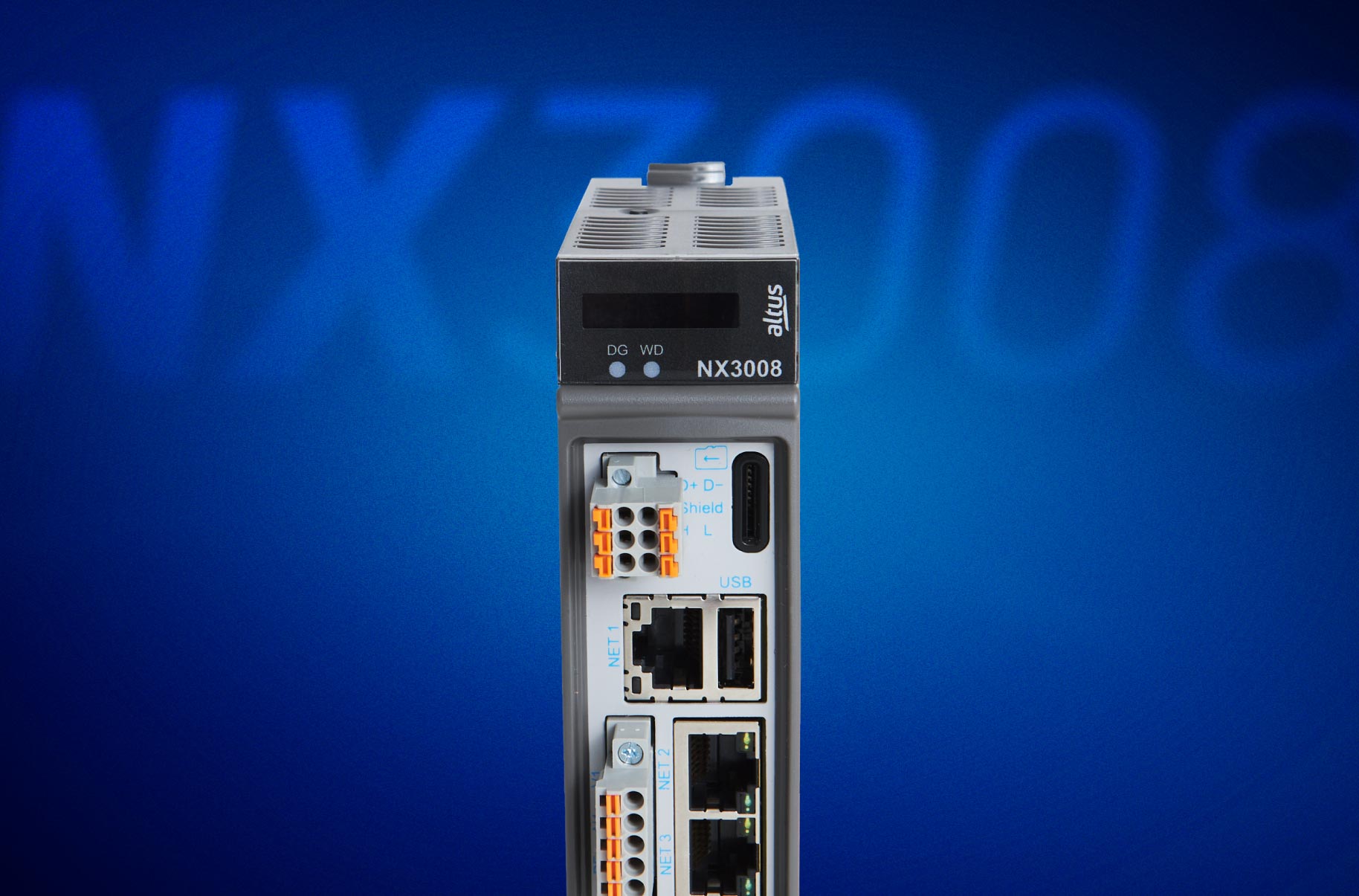 Control and actuation of systems with the NX3008 CPU