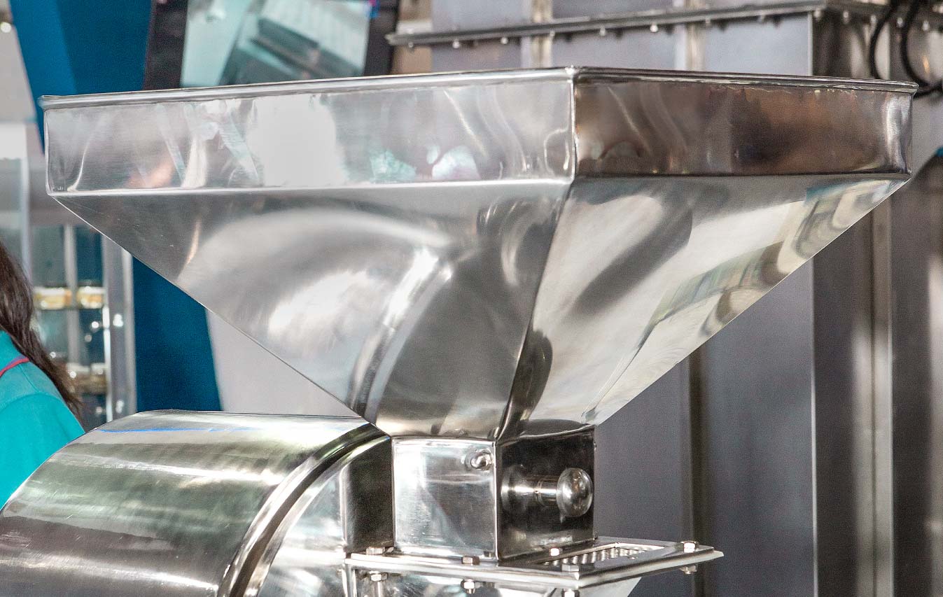 High-precision control and monitoring architecture