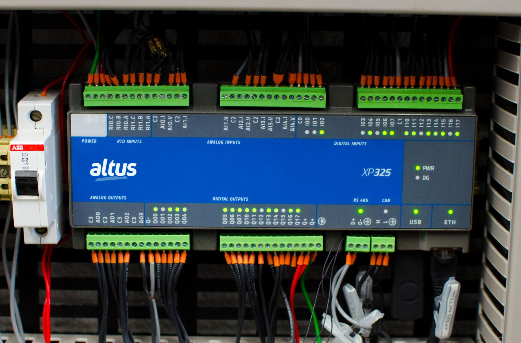 Versatility for a wide range of industries